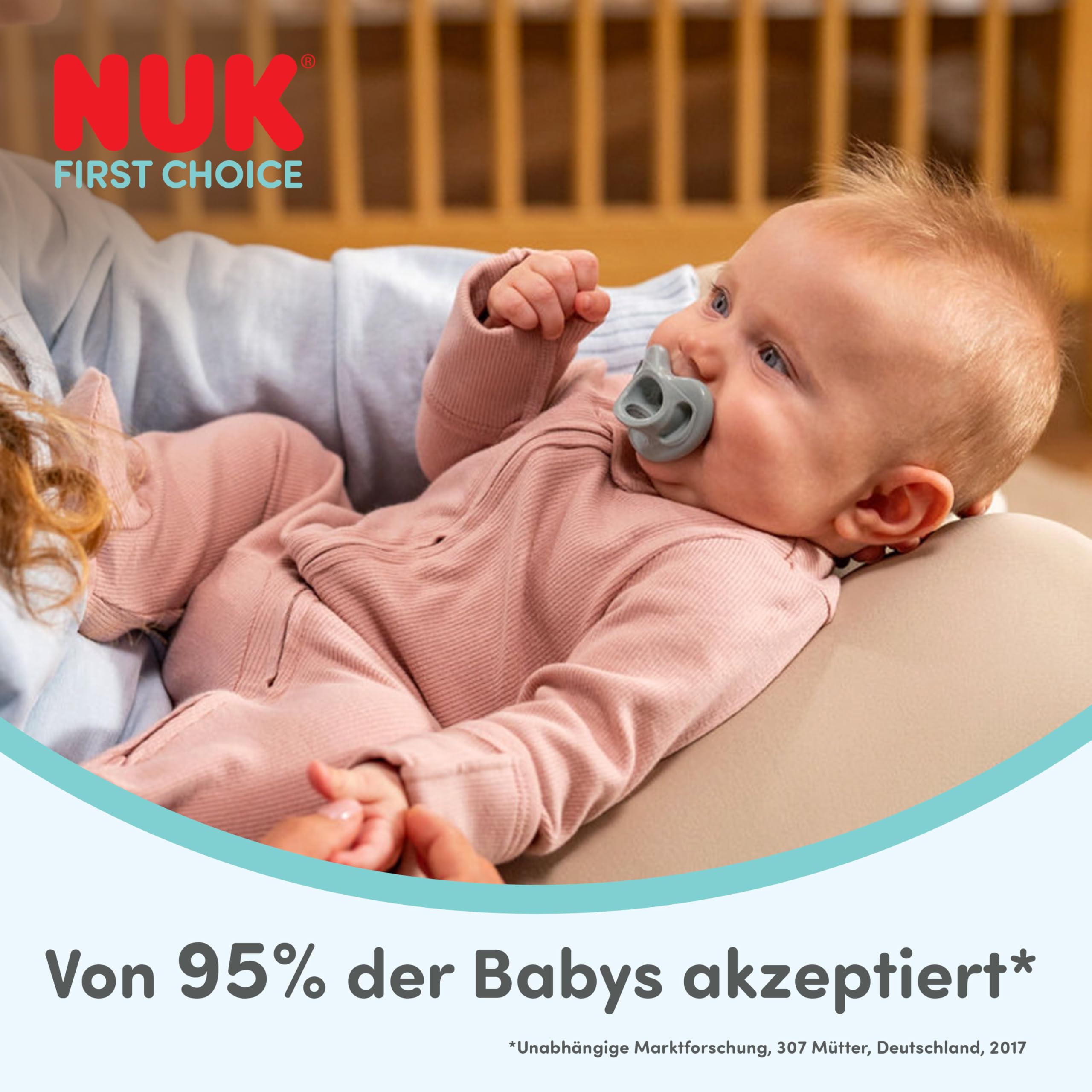 nuk-first-choice-soft-baby-schnuller-0-6-monate-orthodontisch-aus-superweichem-1 image 2