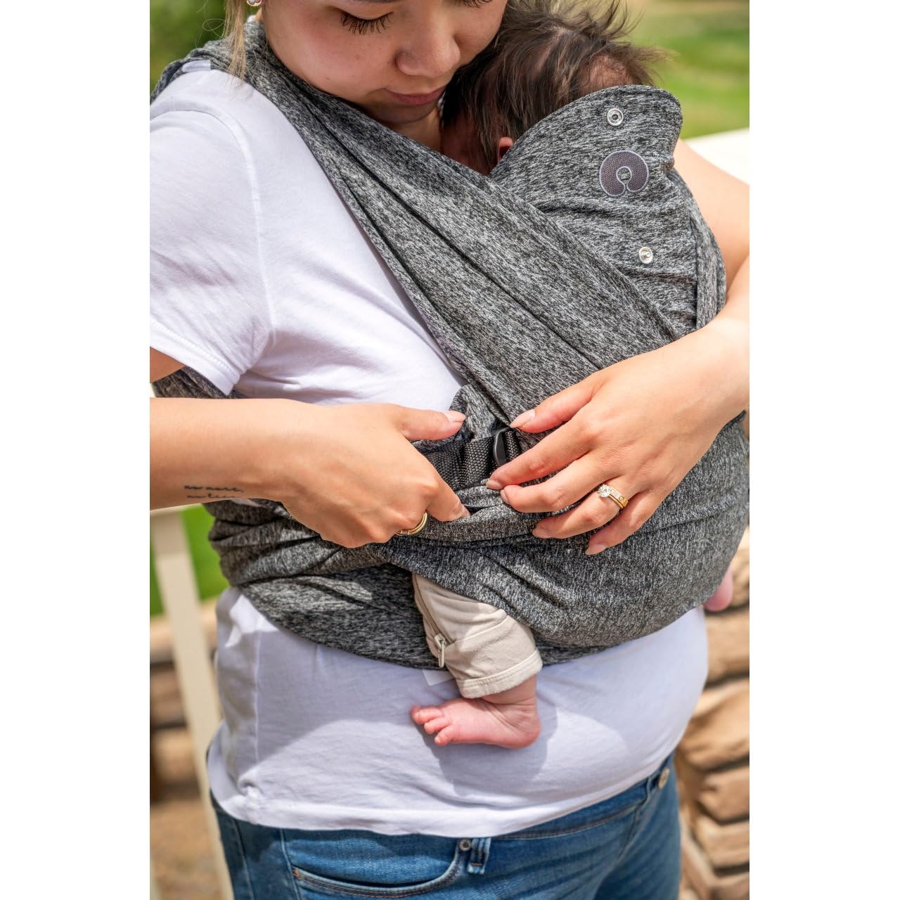 boppy-comfyfit-evolution-babytrage-chicco image 7