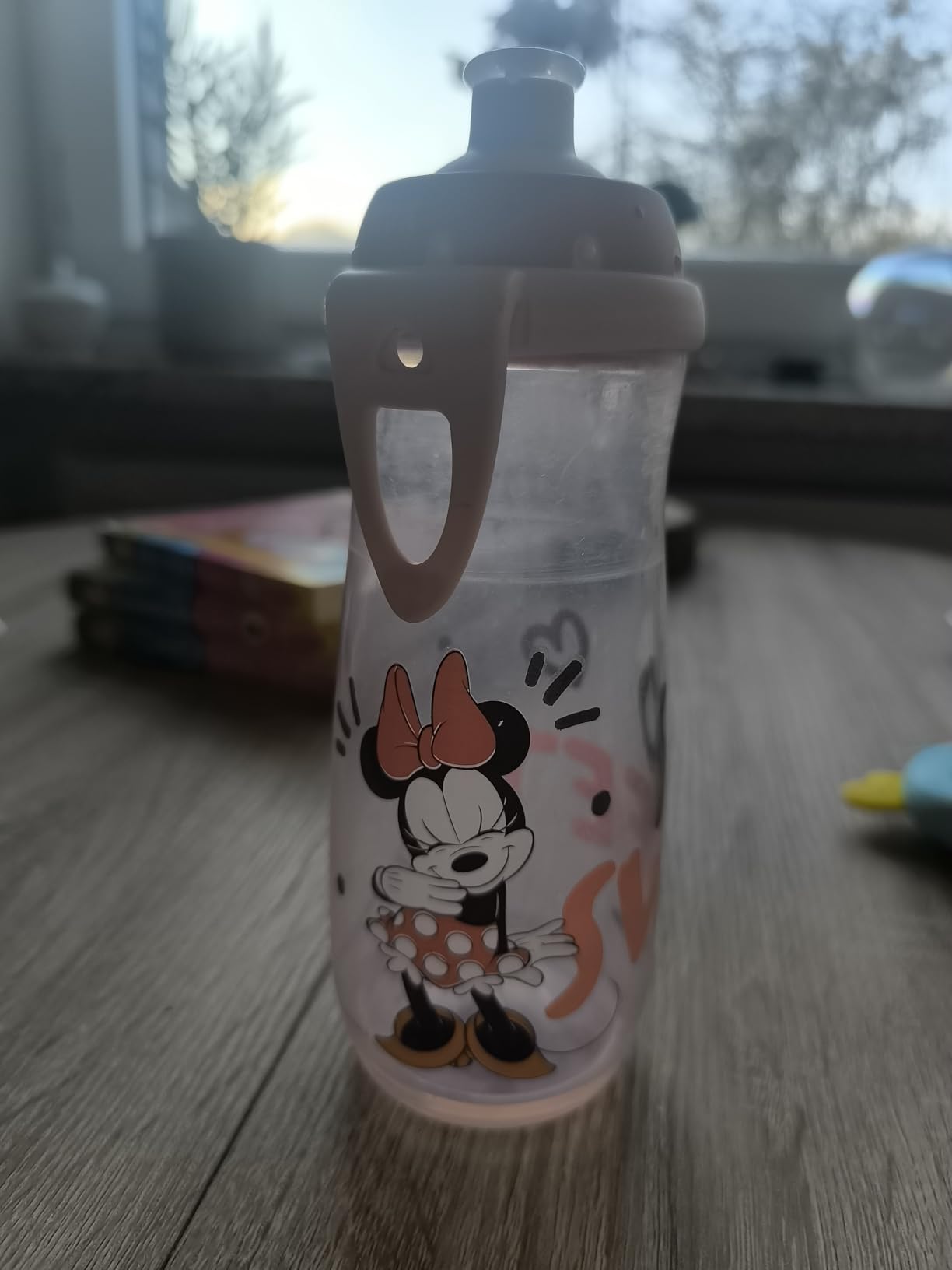 Schöne Flasche, aber etwas schwer zu reinigen