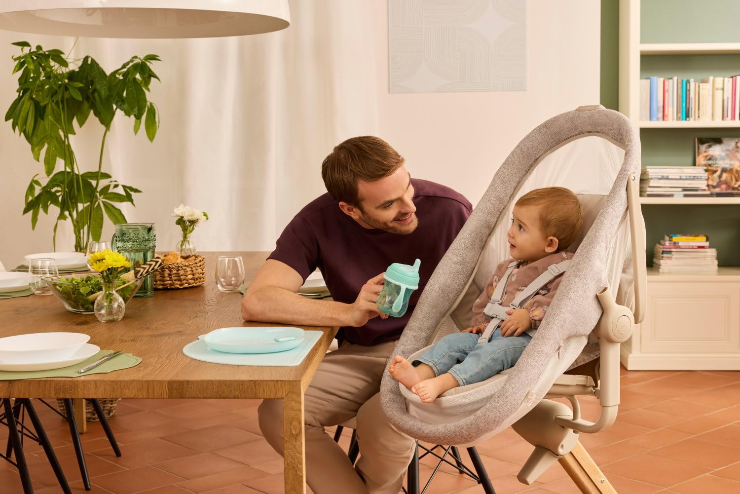 chicco-baby-hug-4in1-armonia-wiege-wippe-hochstuhl-und-tischstuhl-0-36-monate image 2