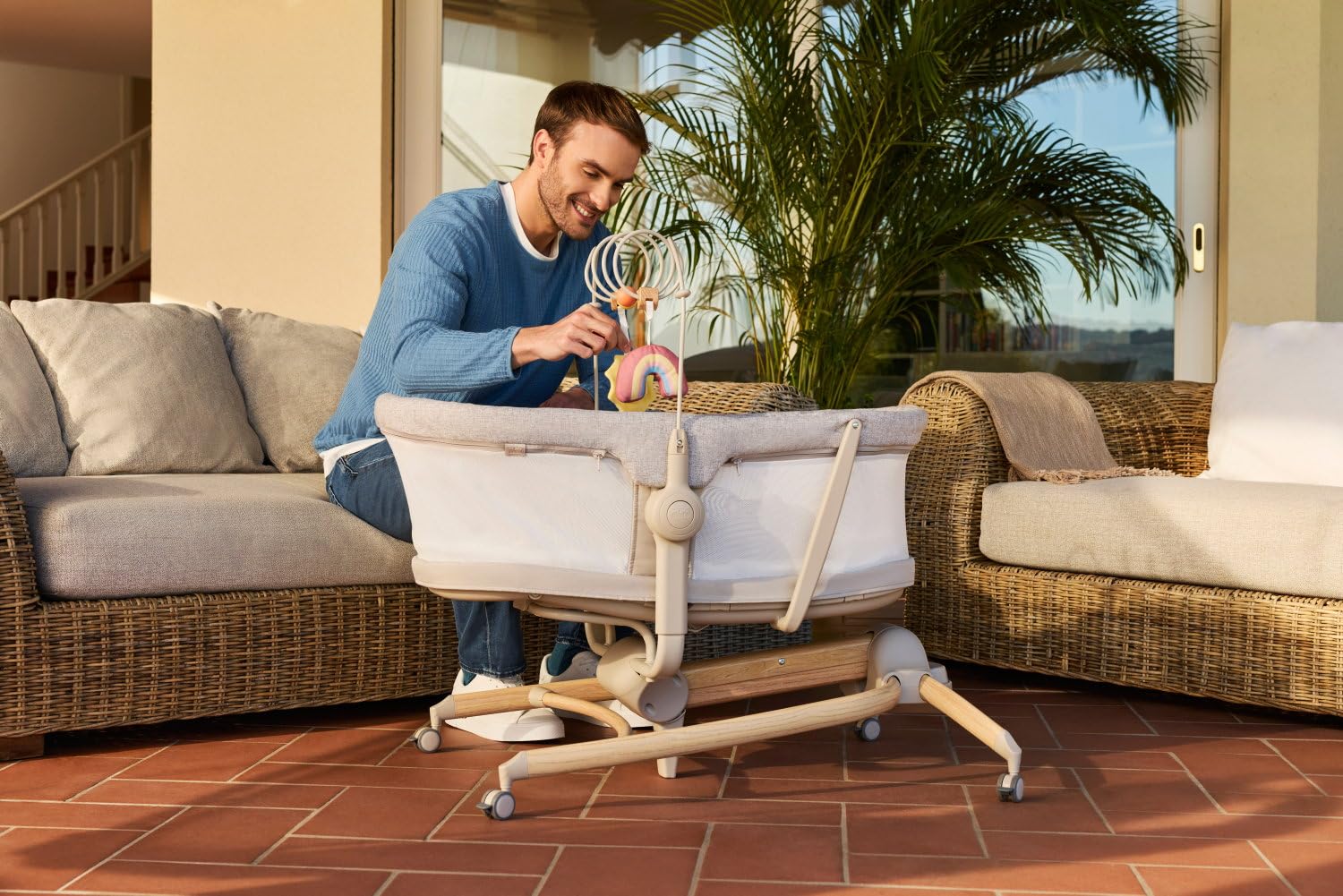 chicco-baby-hug-4in1-armonia-wiege-wippe-hochstuhl-und-tischstuhl-0-36-monate image 5