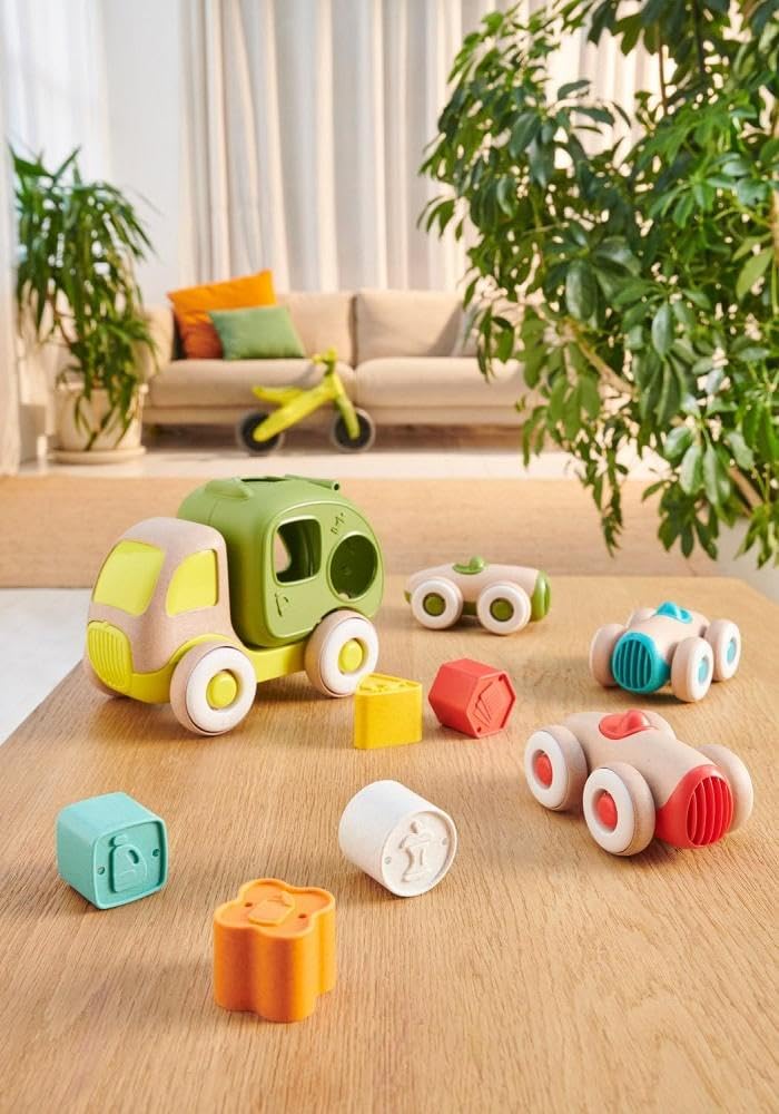 chicco-car-blau-eco-mini-fahrzeug-aus-recyceltem-kunststoff-und-biokunststoff-vi image 4