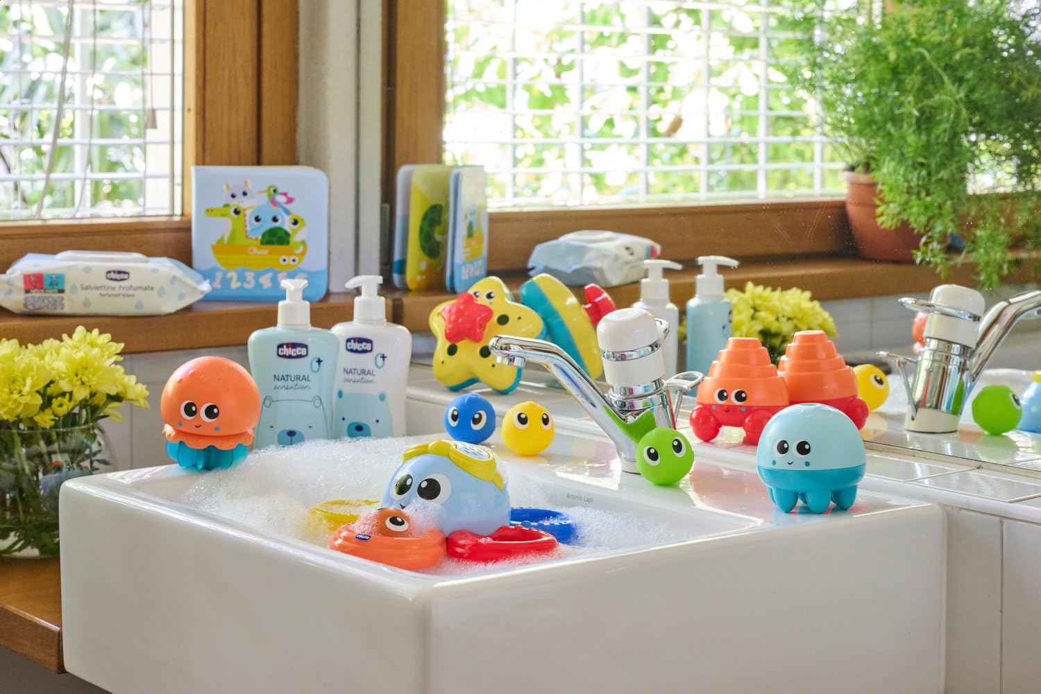 chicco-baby-badebuch-aus-weichem-kunststoff-lernt-zahlen-farben-und-tiere-wasser image 4