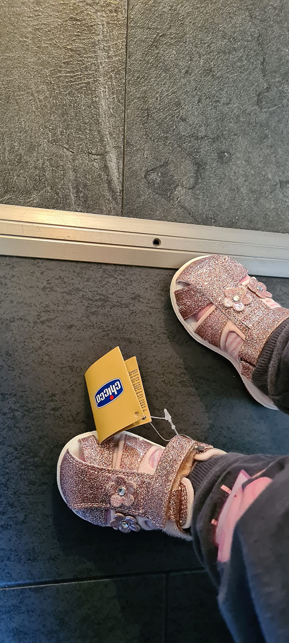 Süße Sandalen