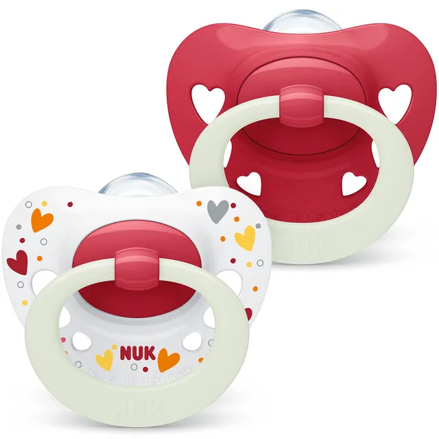 nuk-signature-night-babyschnuller-6-18-monate-rote-herzen-2-st-ck image 1